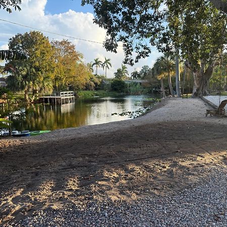 Unwind Island West Palm Beach Exterior foto